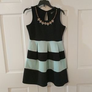 Girls Size 12 Dress with Necklace